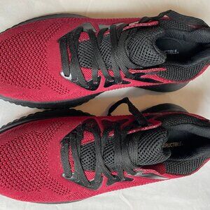 Men's US size 10-10.5 (EU size 44-45) Indestructible Shoes, Hummer red